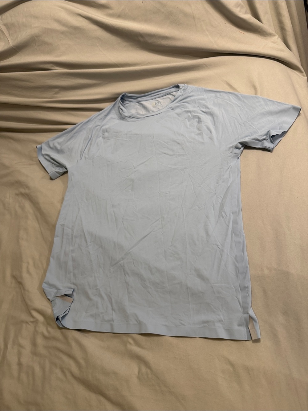 ALO Yoga Light Blue Crew Neck Short Sleeve Tee